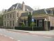 Het huidige gemeentehuis vroeger het logement van Kets.